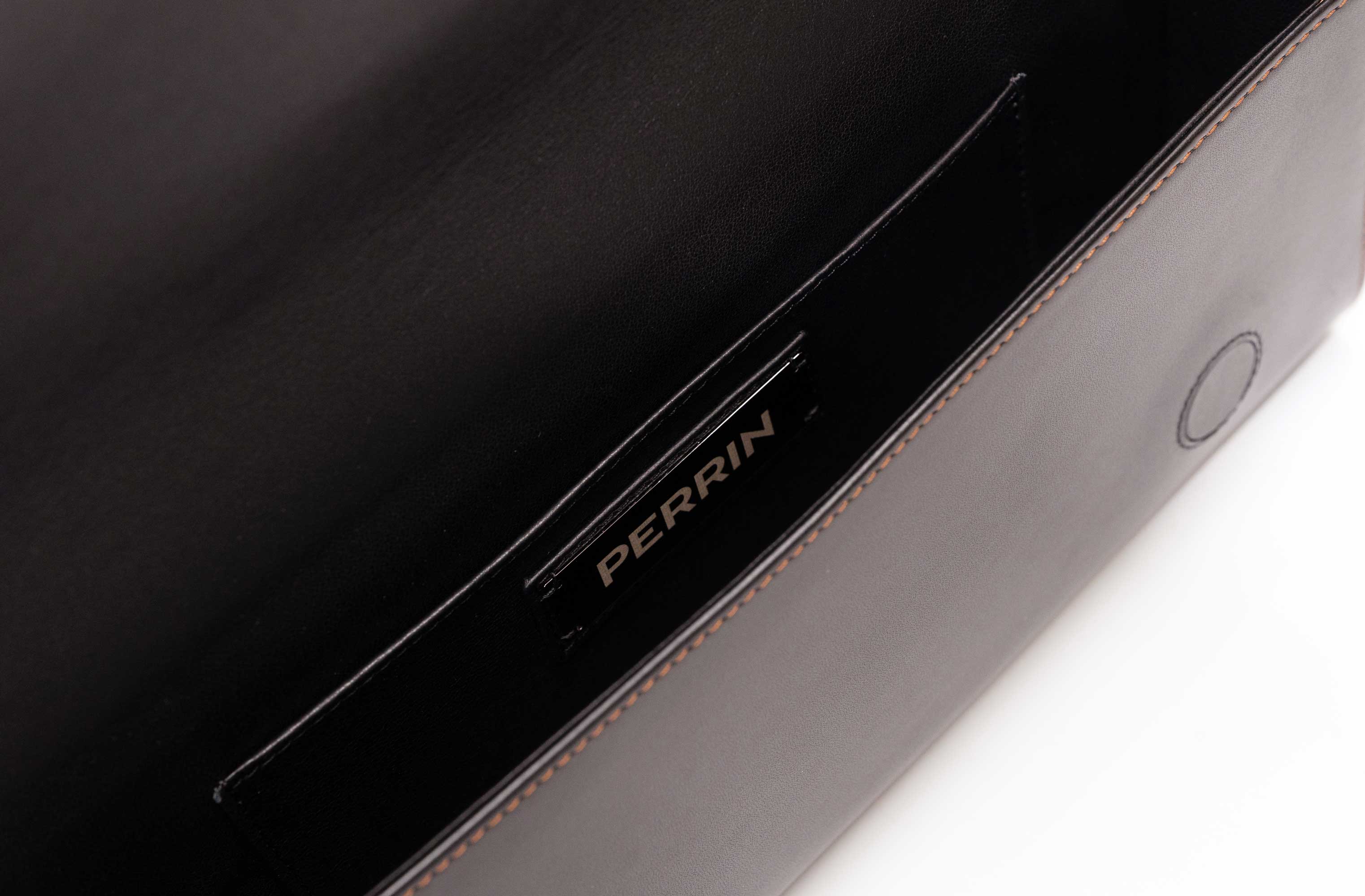 LE CABRIOLET LEATHER GLOVE CLUTCH IN ESPRESSO – PERRIN PARIS LE CABRIOLET LEATHER GLOVE CLUTCH IN ESPRESSO – PERRIN PARIS